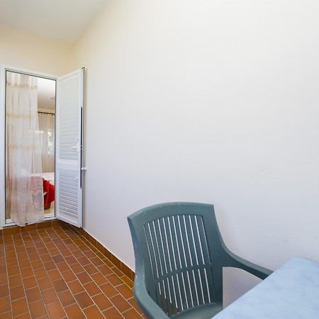 Rooms Padovan Banjol Exteriör bild